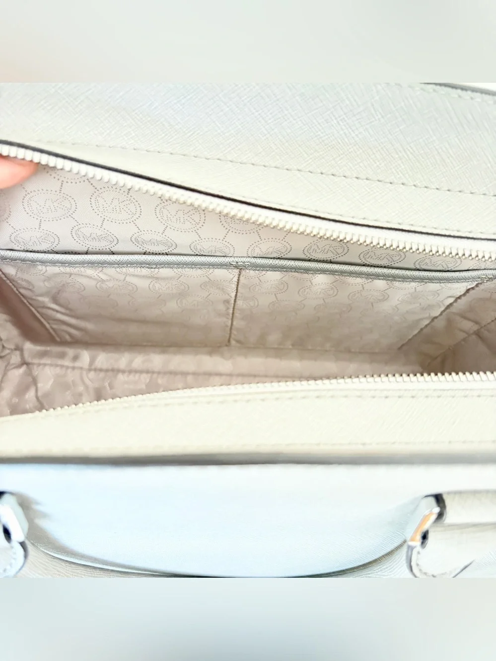 Michael Kors authentic michael
